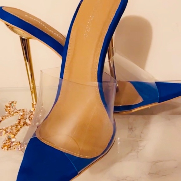 Blue stiletto with gold heel - Picture 5 of 5